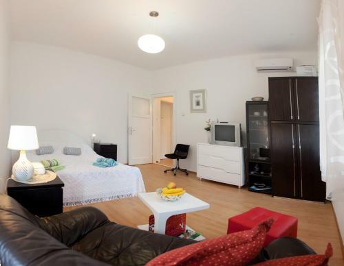Cro Jet Set Apartments