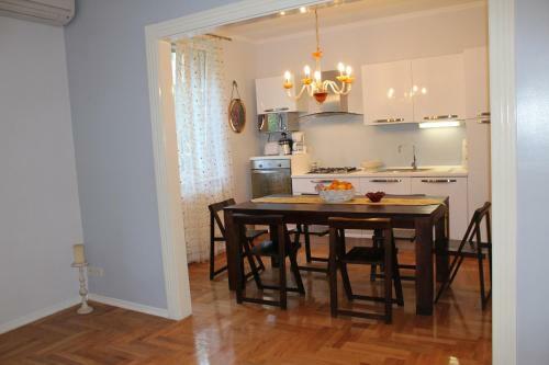Cro Jet Set Apartments