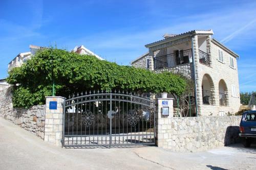 Apartment Jakov