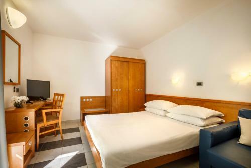 Hotel Tourist Settlement Amarin