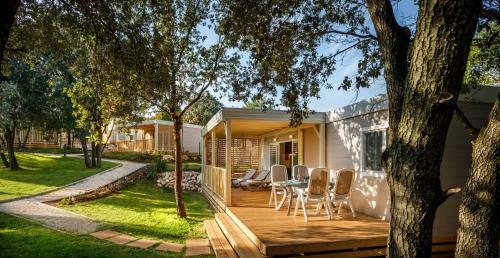 Mobile Homes Ve?tar