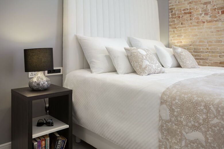 Hostal Sleep Split