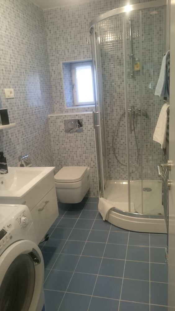 Apartamentos Guesthouse Pjaceta