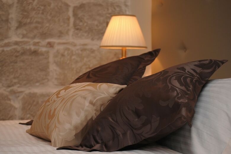 Hostal Lanterna Rooms