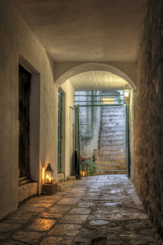 Hostal Lanterna Rooms