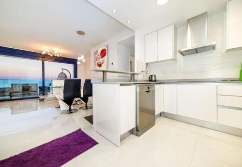 Punta Prima Apartment Sleeps 4 Pool Air Con Wifi
