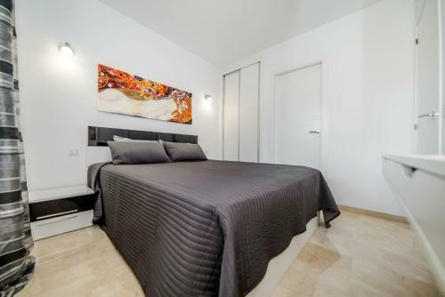 Punta Prima Apartment Sleeps 4 Pool Air Con Wifi