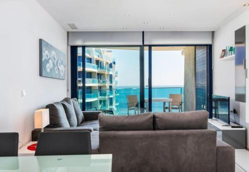 Punta Prima Apartment Sleeps 4 Pool Air Con Wifi