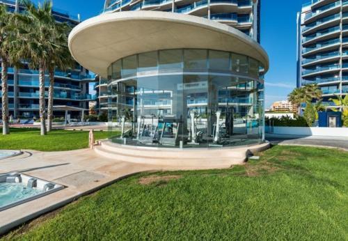 Punta Prima Apartment Sleeps 4 Pool Air Con Wifi