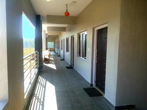 Lodge Sri Sai Suvarna Inn