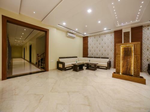 Hotel Golden Heritance