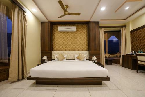Hotel Golden Heritance