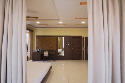 Hotel Golden Heritance