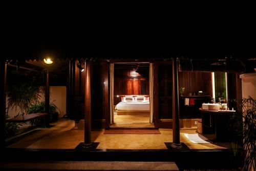Hotel Vismaya Lake Heritage