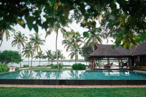 Hotel Vismaya Lake Heritage