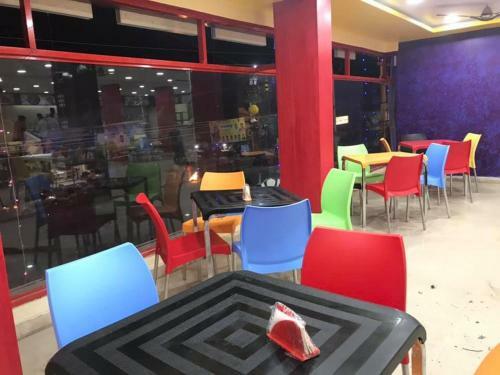 Lodge Ushasree Residency