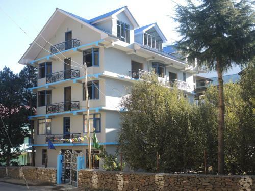The Alpine Nest Hotel