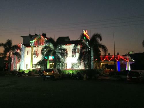 Hotel Ravikiran