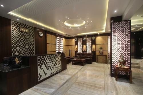 Hotel Sandesh Pride