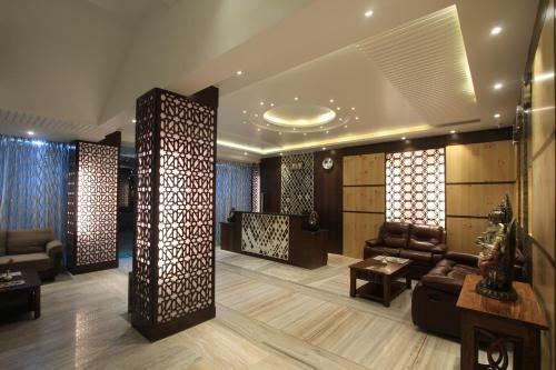 Hotel Sandesh Pride