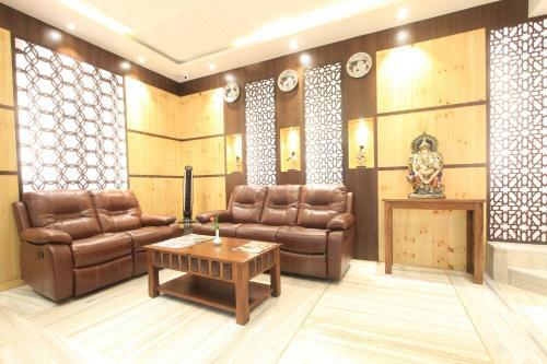 Hotel Sandesh Pride