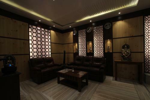 Hotel Sandesh Pride