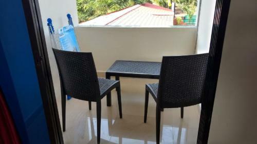 Hotel Whistling Waves Beach Resort