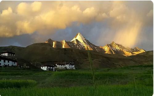 Hotel Lara Home Stay, Langza