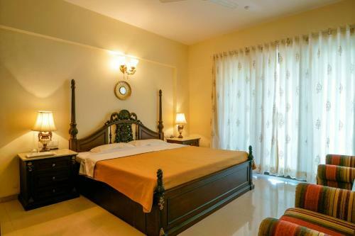 Lavasa Holiday Home (Lakeview)