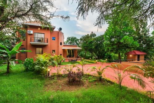 Villa Saffronstays Ekaant