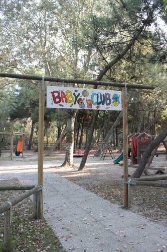 Albatross Mobile Homes On Camping Mare E Pineta