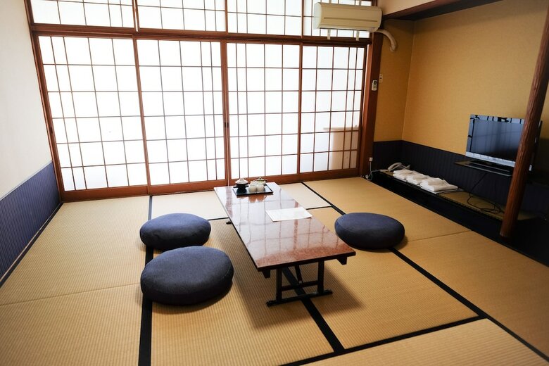 Albergue Kotobuki Global Inn