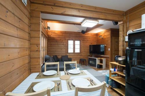 Hirafu Powder Cottage
