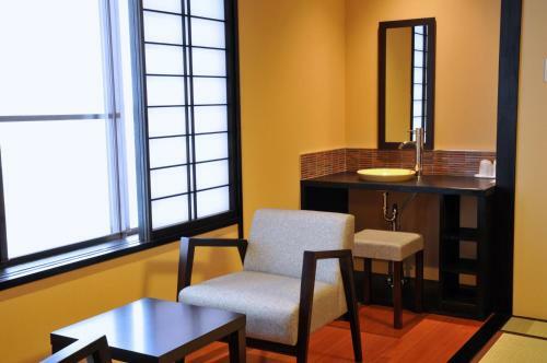 Maruyama Onsen Kojyokan