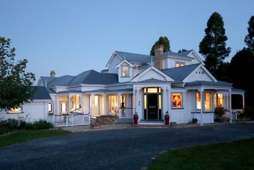Bed & Breakfast Maungakawa Villa