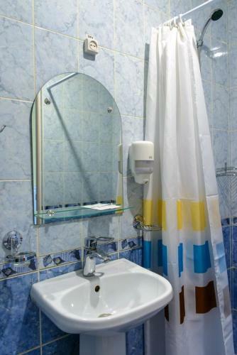 Hostal Guest House Kdv