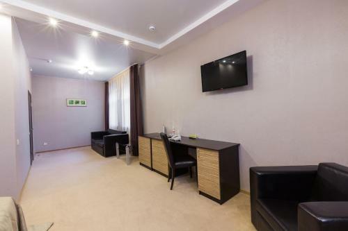 Green Park Hotel