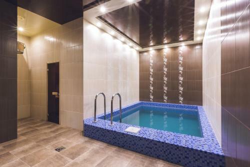 Green Park Hotel