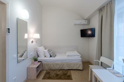 Hotel Loyal Guest House