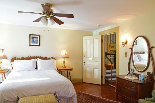 Bed & Breakfast Wainwright Inn