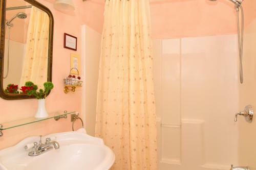 Bed & Breakfast Wainwright Inn
