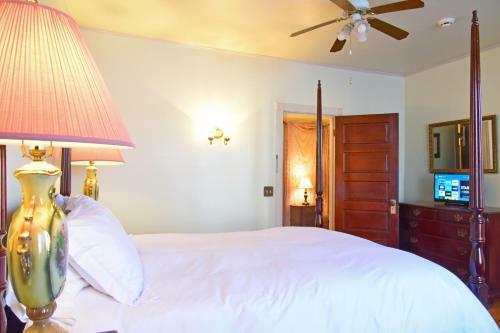 Bed & Breakfast Wainwright Inn