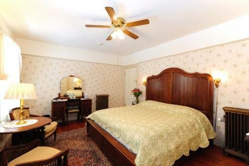 Bed & Breakfast Wainwright Inn