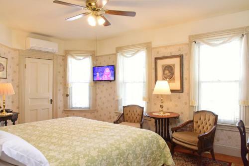 Bed & Breakfast Wainwright Inn