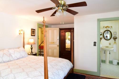 Bed & Breakfast Wainwright Inn
