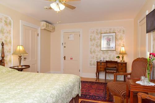 Bed & Breakfast Wainwright Inn