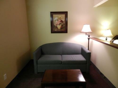 Hotel Luxury Inn & Suites Troy