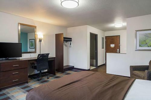 Suburban Extended Stay Hotel