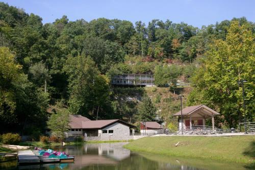 Natural Bridge State Resort Park