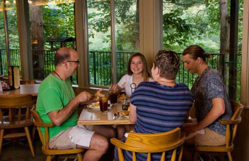 Natural Bridge State Resort Park